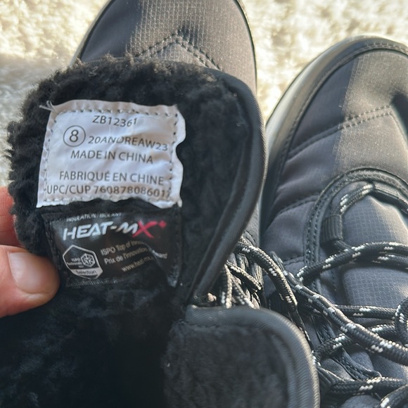 As new. Ice field boots - Picture 6 of 6